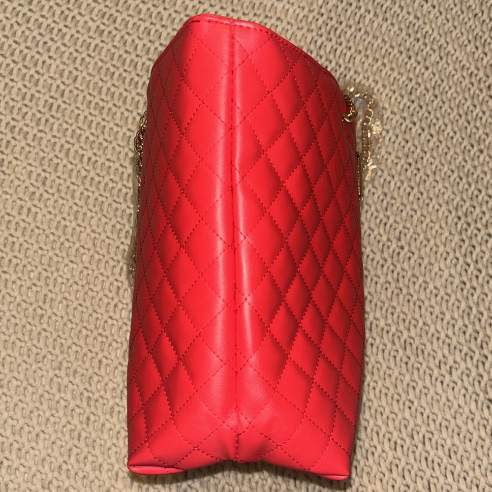 🆕 Badgley Mischka Red Quilted Chain Strap Bag - Vegan Leather - Picture 14 of 15